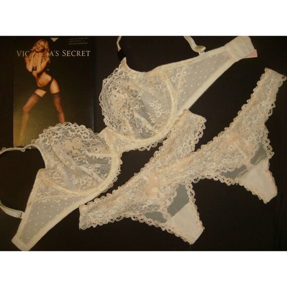 Victoria's Secret 32DD32DDD BRA SET embroidered IVORY BRIDAL ANGEL FANTASIES